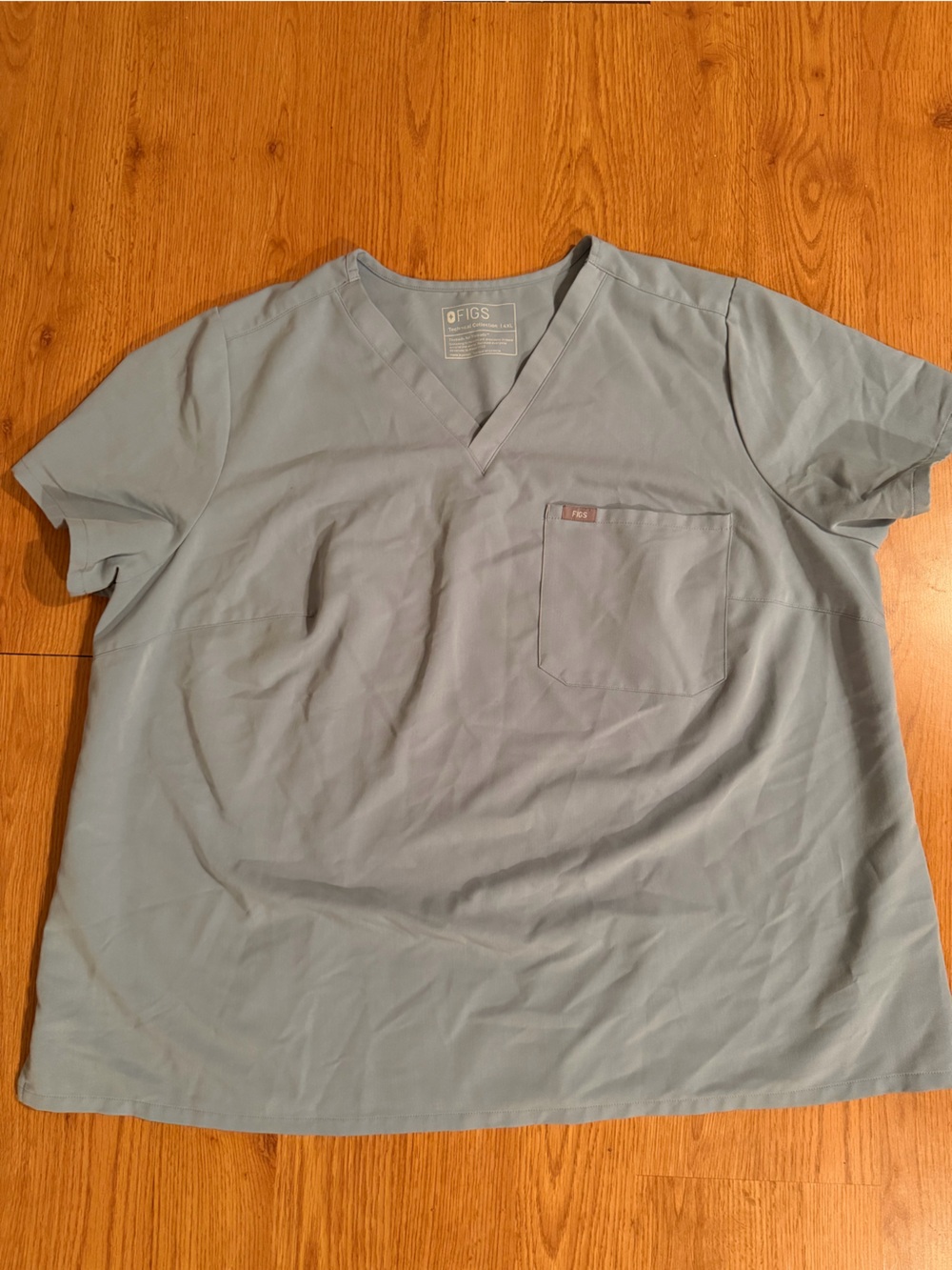 Figs Scrub Top